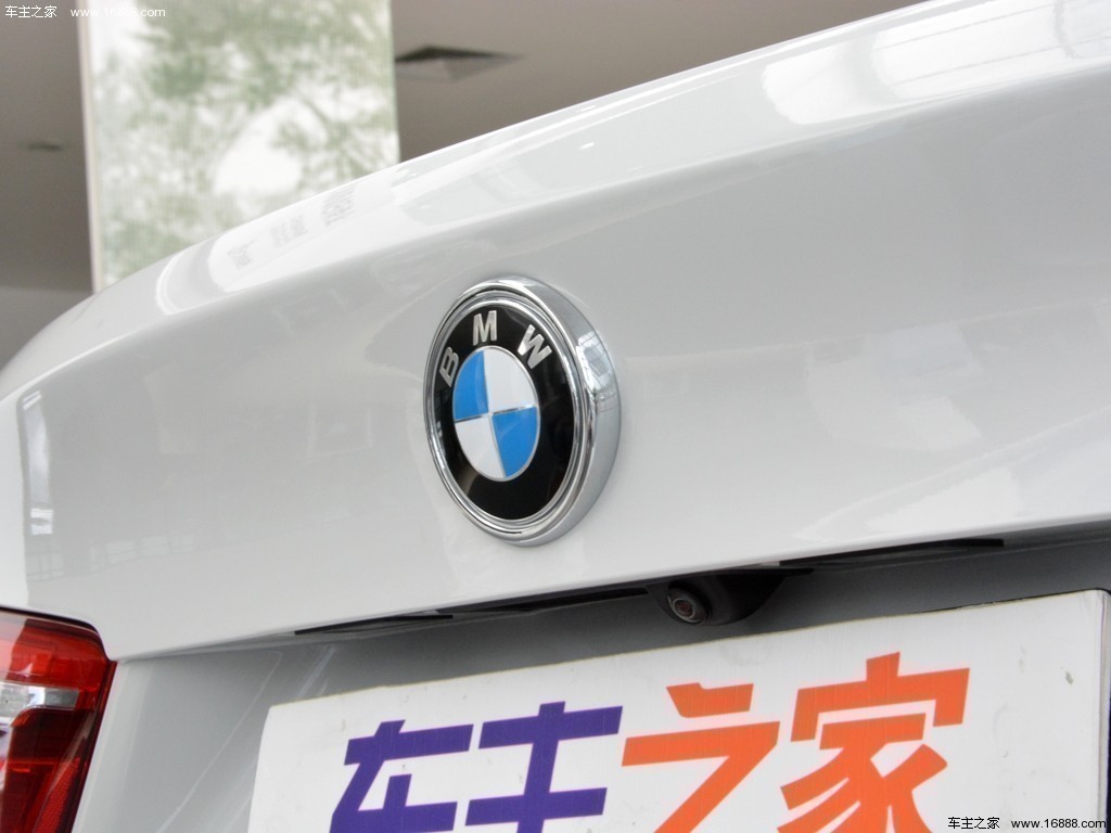 宝马X615款 xDrive35i 豪华型