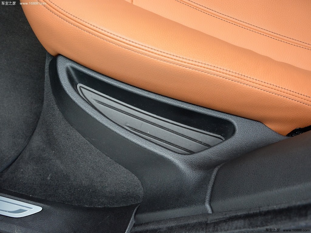 宝马X615款 xDrive35i 豪华型