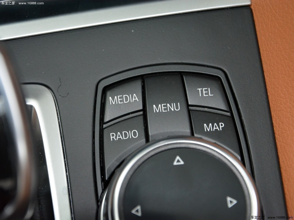 宝马X615款 xDrive35i 豪华型