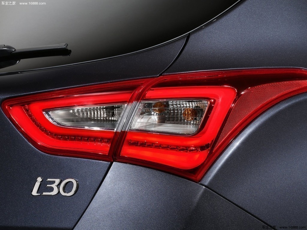 现代i30(海外)2015款 Turbo三门版