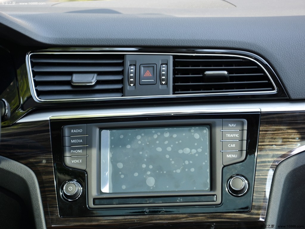凌渡2015款 1.4T DCT高配型