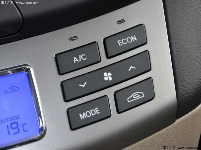 悦动 2011款 1.6L 自动豪华型