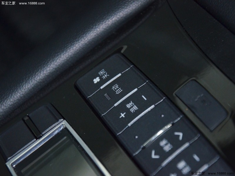 比亚迪S7 2015款 2.0TID 旗舰型