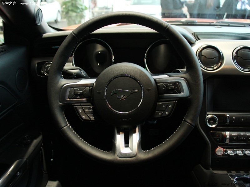  Mustang 2017款 5.0L GT 运动版