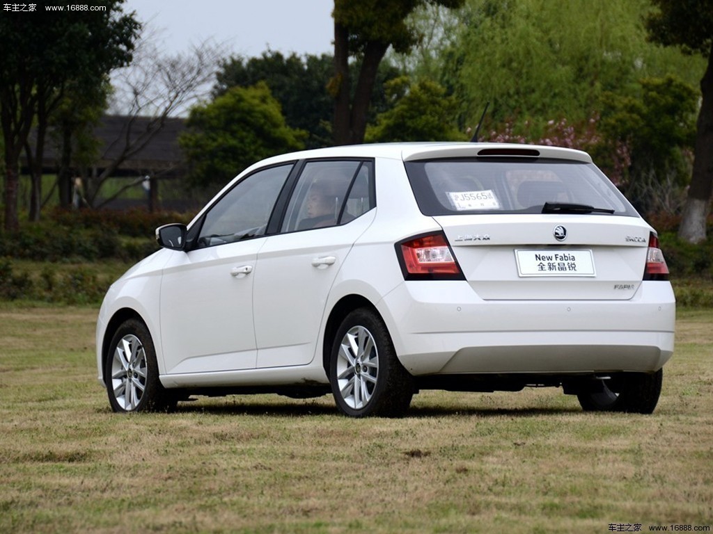 晶锐2015款 1.6L 基本型