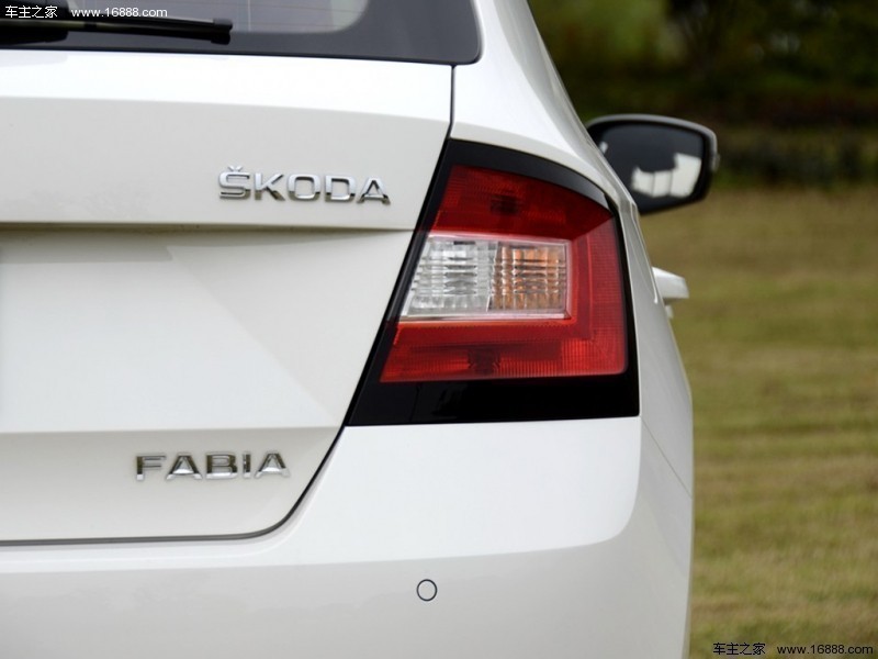 晶锐2015款 1.6L 基本型