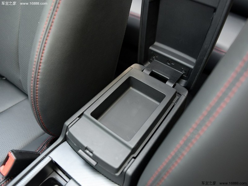海马M62015款 基本型