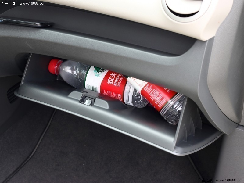 赛欧15款1.5L AMT幸福天窗版
