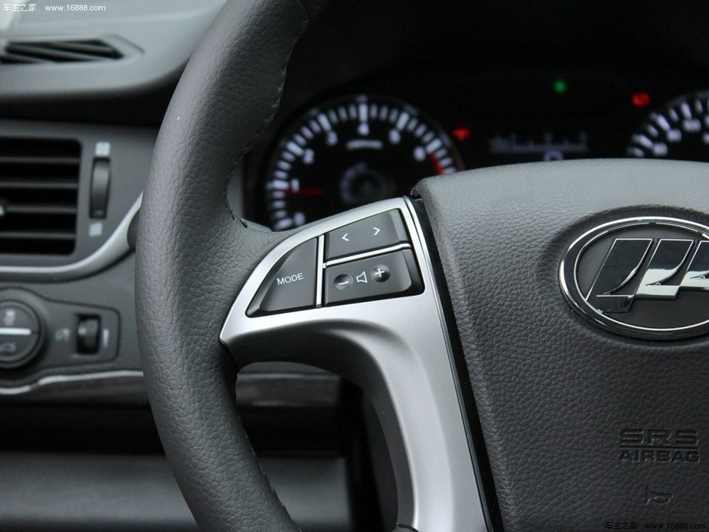 4l自动旗舰型|力帆820内饰图片 – 车主之家