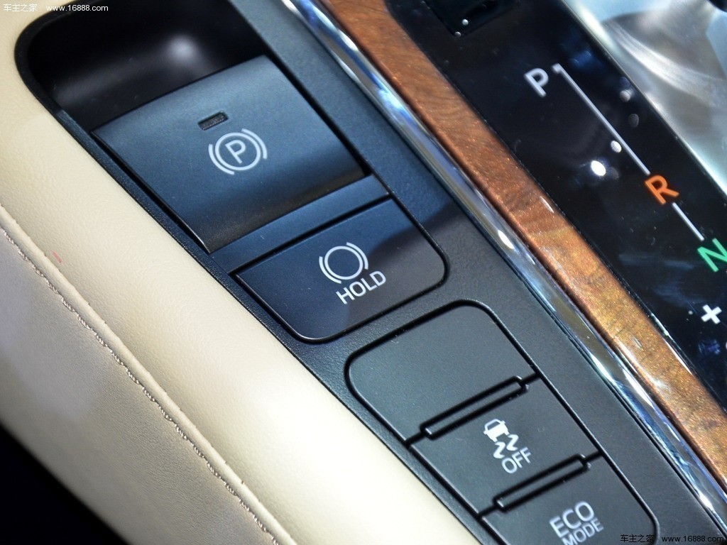 埃尔法 2015款 3.5L 尊贵版