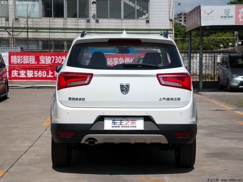 宝骏5602015款 1.8L 手动精英型