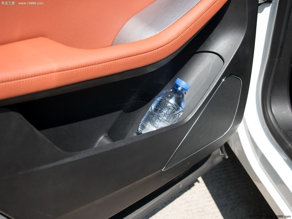 宝骏5602015款 1.8L 手动精英型