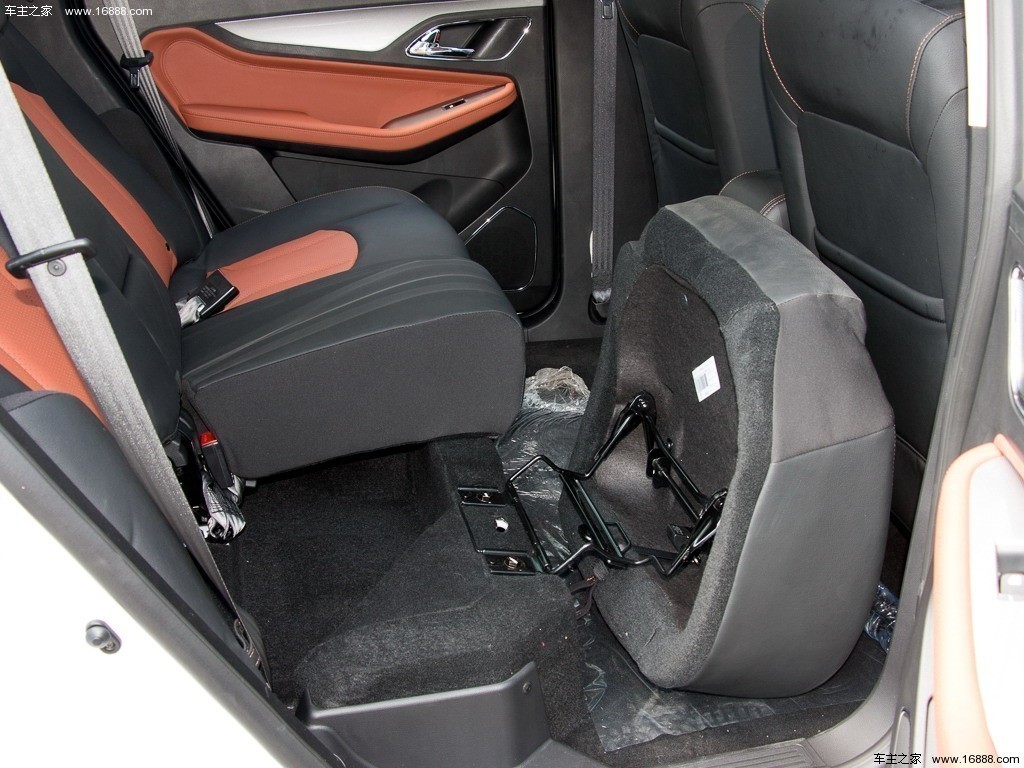 宝骏5602015款 1.8L 手动精英型