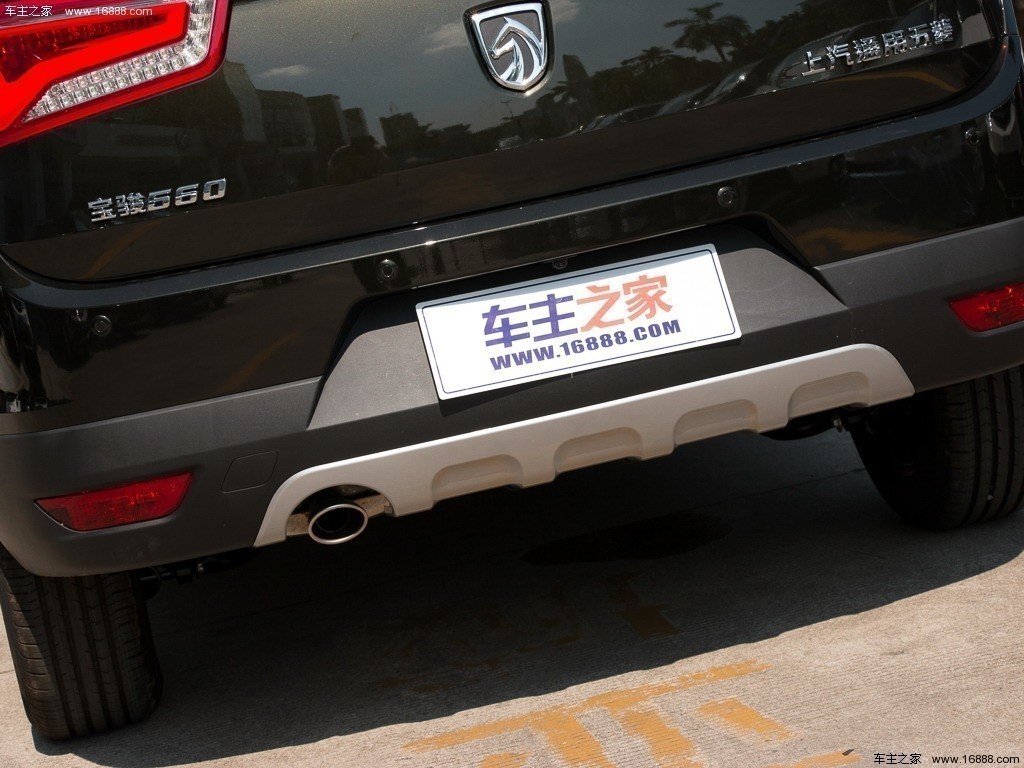 宝骏5602015款 1.8L手动豪华型
