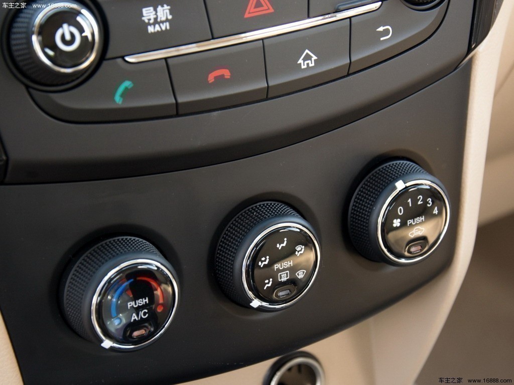五菱宏光 2015款 1.5L S1 豪华型