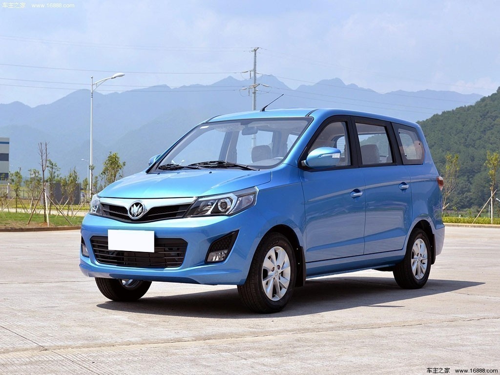 启腾EX802015款 1.5L 旗舰型