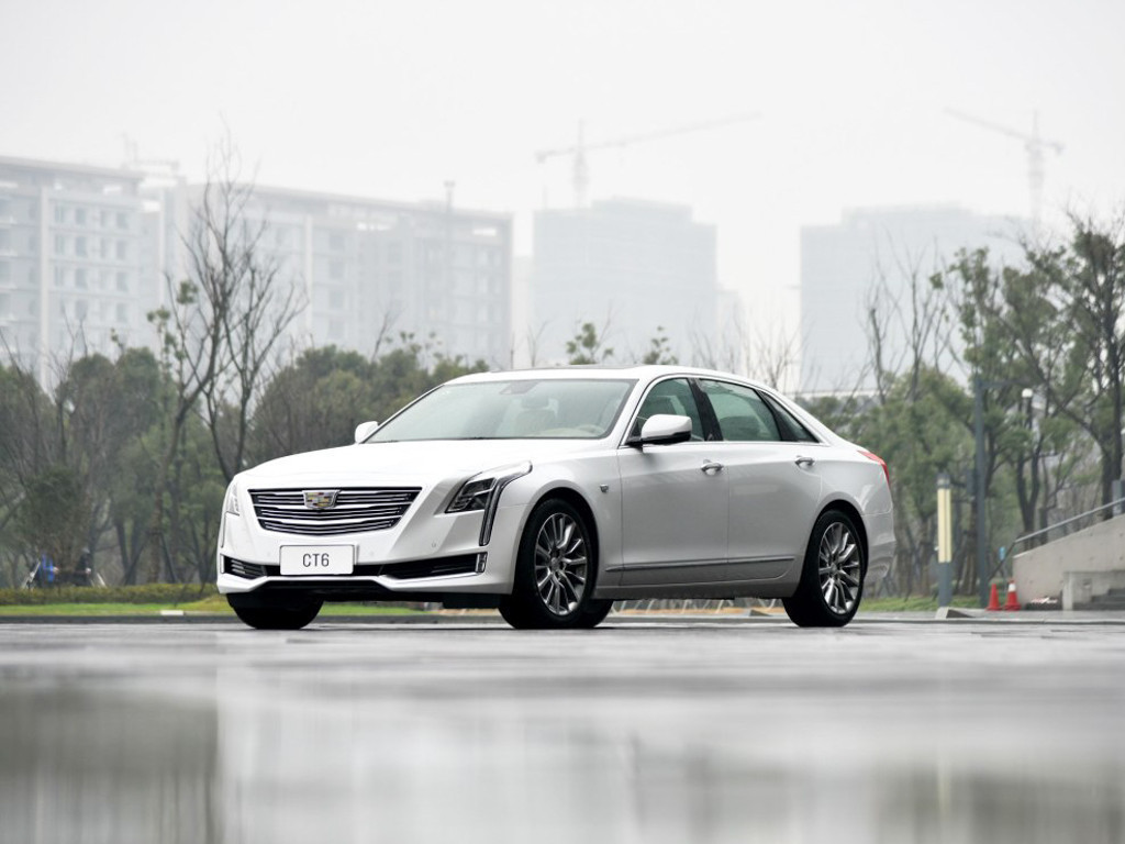 凯迪拉克CT6 2016款 40T 铂金版