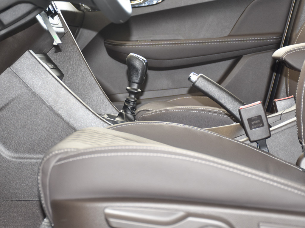 宝骏630 2016款 1.5L 手动标准型