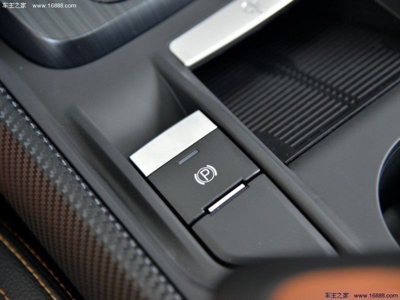  驭胜S330 2016款 1.5L GTDi 自动两驱尊贵版