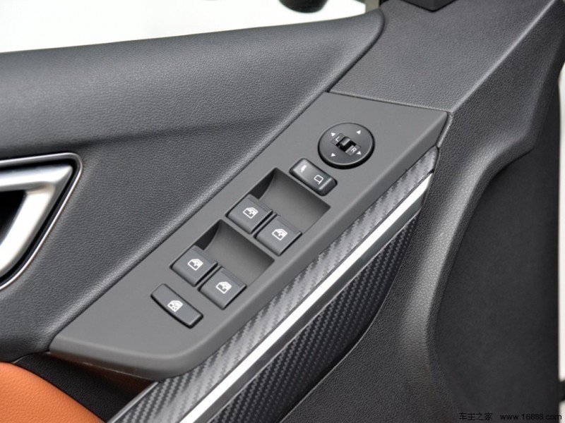  驭胜S330 2016款 1.5L GTDi 手动两驱舒适版