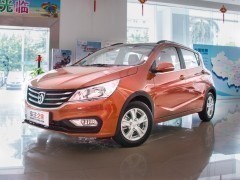 寶駿310圖片