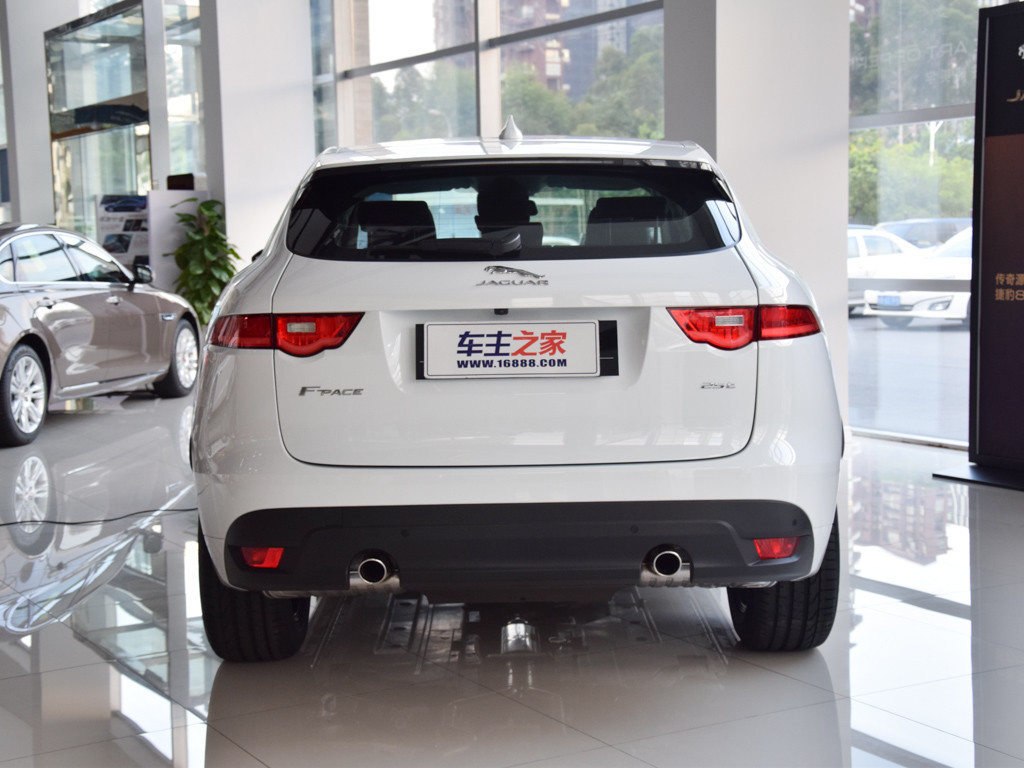 捷豹F-PACE 2016款 2.0T 都市尊享版