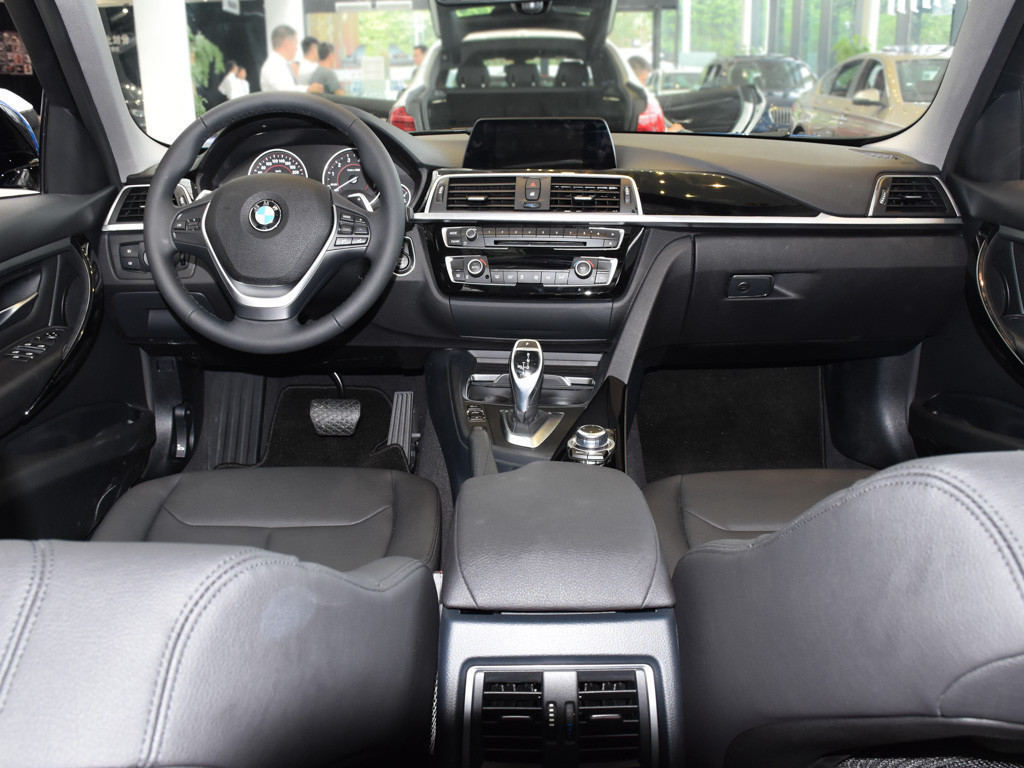 2017款 320li m运动型|宝马3系 2017款 320li m运动型内饰图片 –