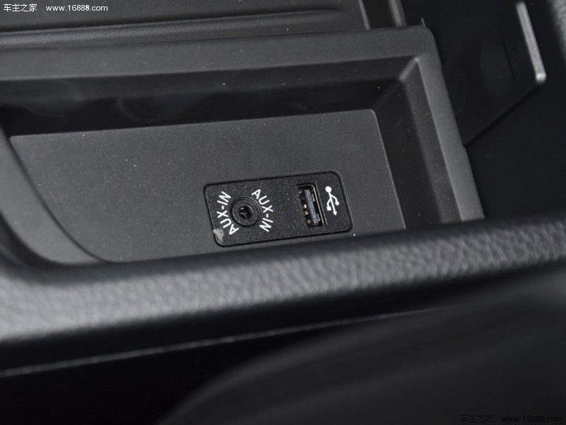  宝马3系 2018款 330Li xDrive 豪华套装
