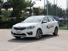 起亚K2图片