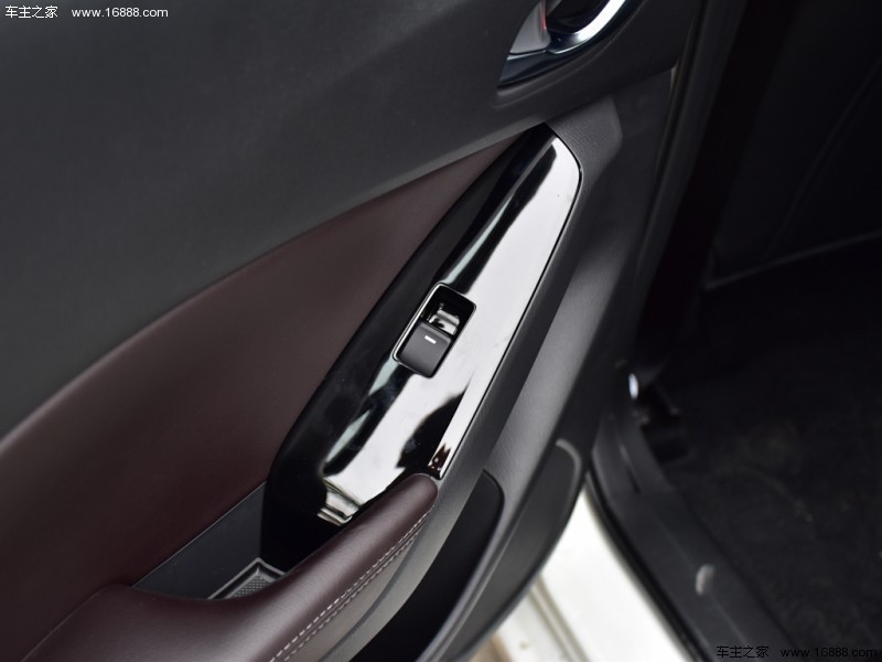 马自达3 昂克赛拉 2017款 三厢 2.0L 自动尊贵型