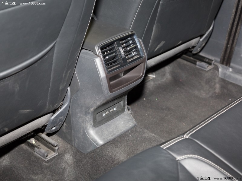  柯迪亚克 2018款 改款 TSI330 5座两驱舒适版