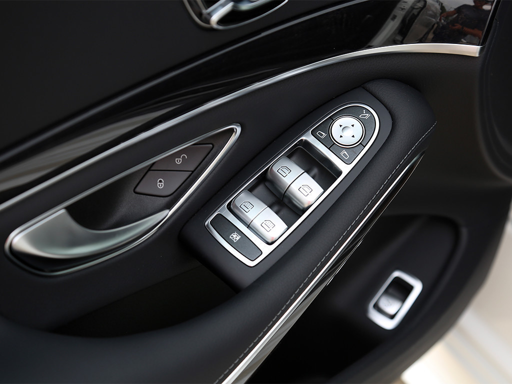 奔驰S级2018款 S 450 L 4MATIC