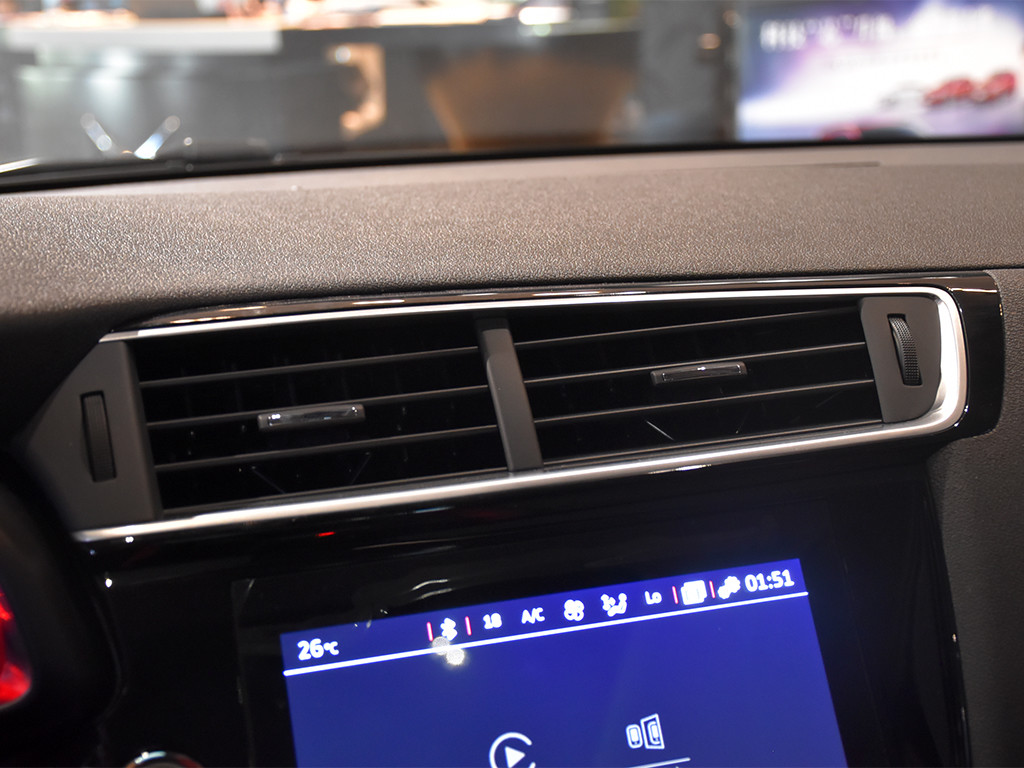DS 4S4S 2018款 30THP P-Line运动型