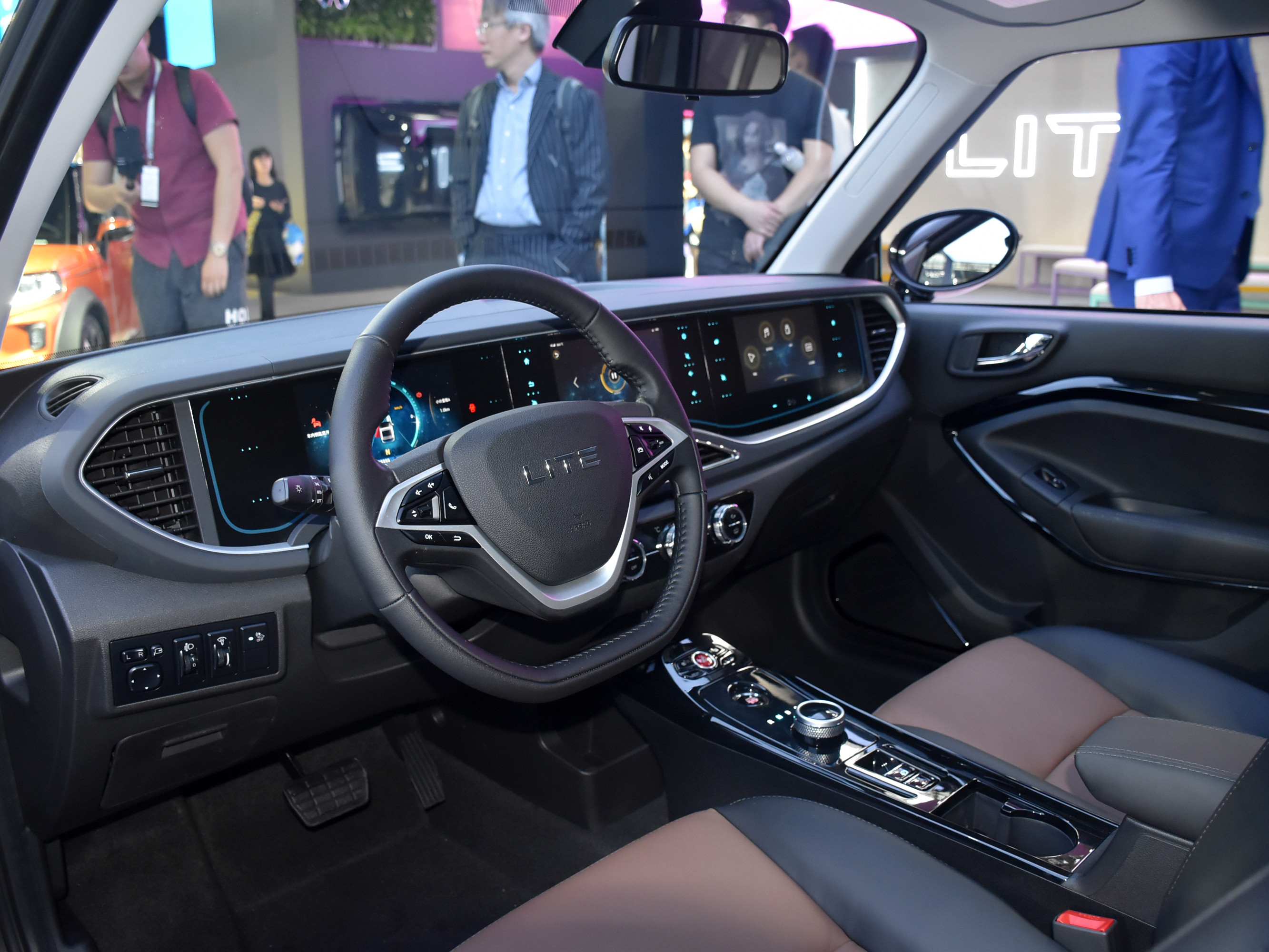 2017款 原力限量版|lite内饰图片 – 车主之家