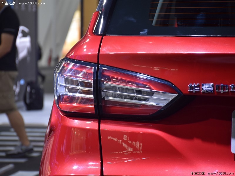  中华V6 2018款 1.5T 自动豪华型
