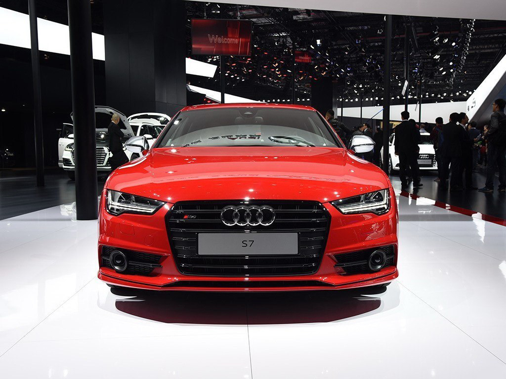 奥迪S72016款 4.0 TFSI quattro