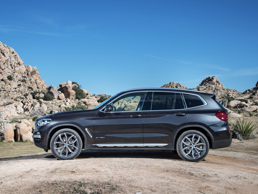 汽车图库 宝马 平行进口宝马 宝马x3中东版(13/55) 外观 2017款2.