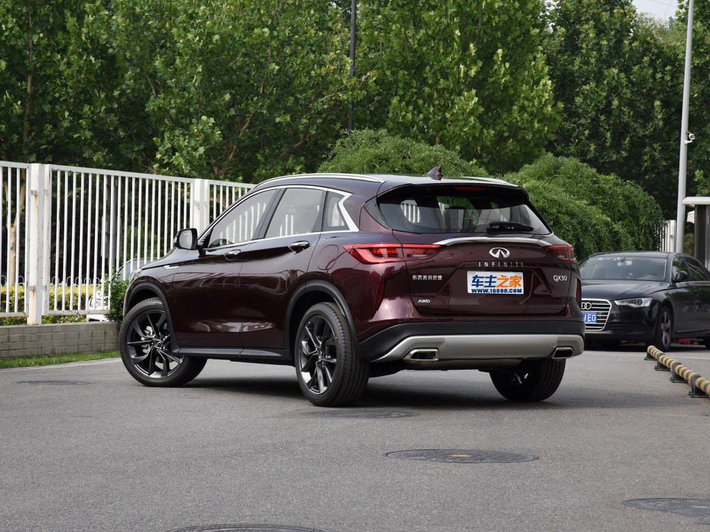 英菲尼迪QX502018款 2.0T 四驱豪华版