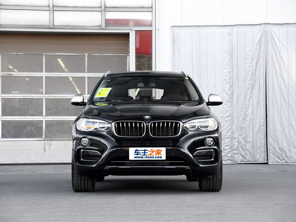 宝马X62018款 xDrive35i 尊享型