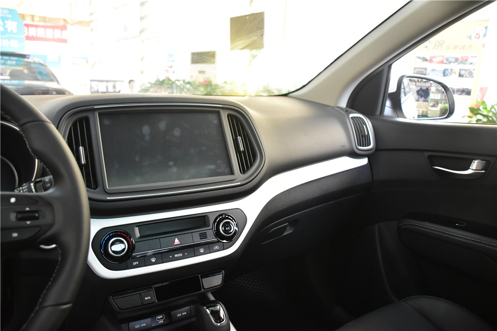 起亚kx3 2019款 1.6l 手动时尚版内饰图片 – 车主之家