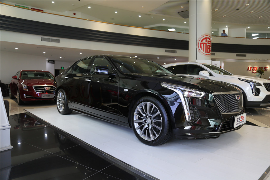 凯迪拉克CT62019款 28T 领先运动型
