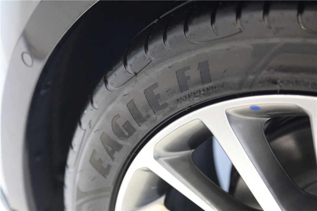 凯迪拉克CT62019款 28T 领先运动型