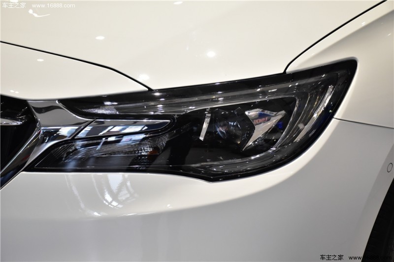 别克GL62019款 18T 6座互联尊贵型 国V