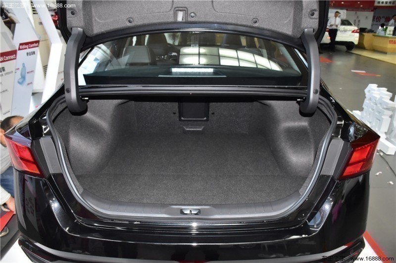 天籁2019款 2.0L XL Upper 智行版