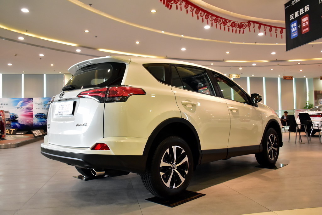 RAV4荣放2019款