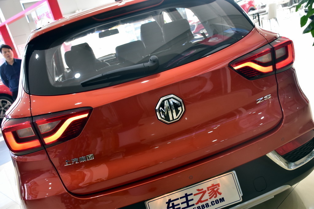 名爵ZS2018款 1.5L 自动豪华版