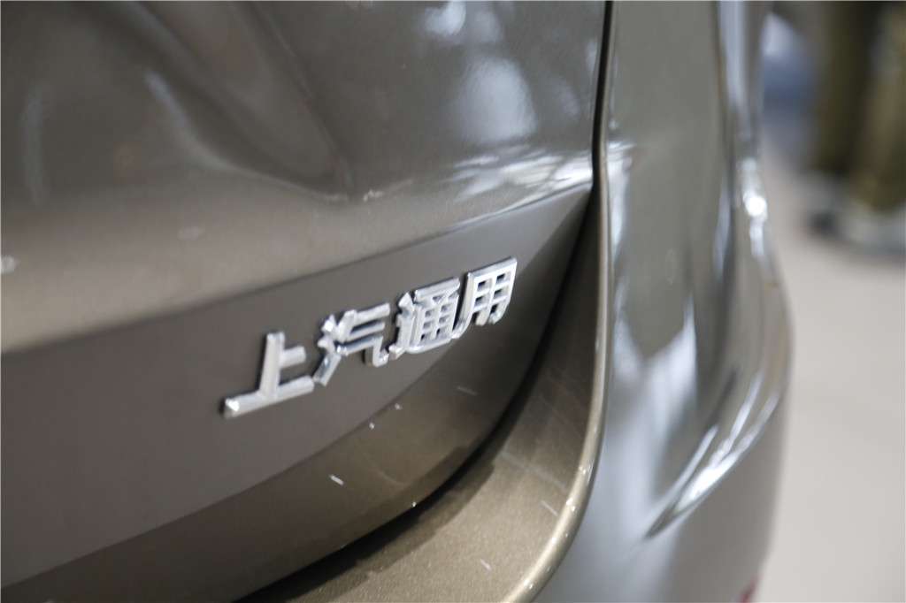 昂科威Plus2019款