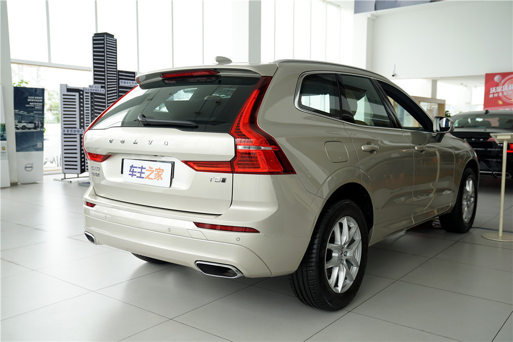 沃尔沃XC602020款 T5 四驱智逸豪华版