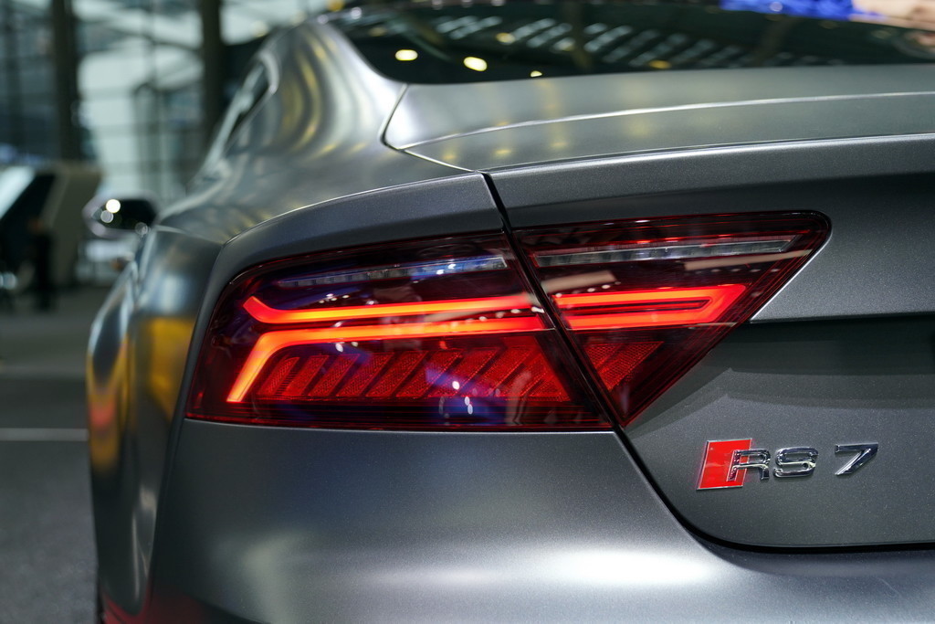 奥迪RS 77 2016款 RS 7 4.0T Sportback performance