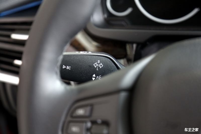 宝马X62019款 xDrive28i M运动套装